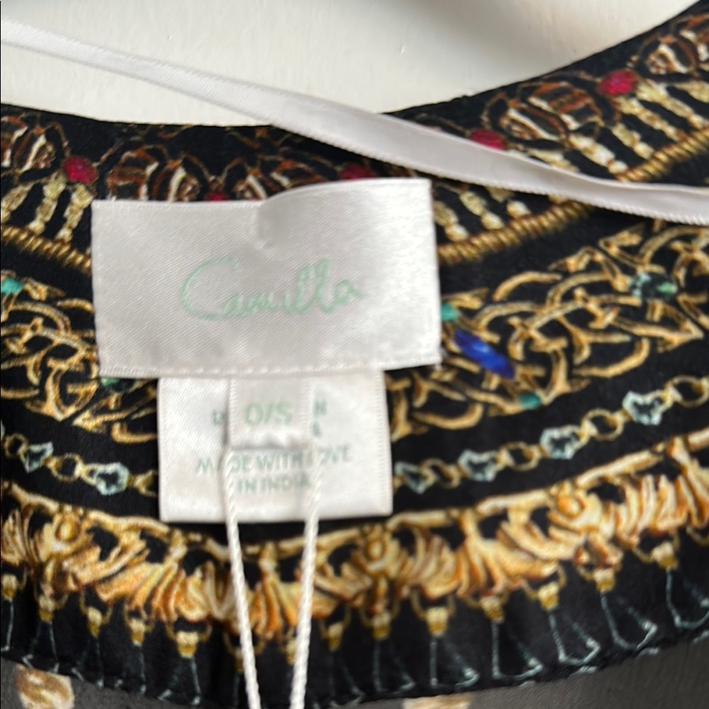 Camilla Elegant Multicolor Kimono Robe - Picture 4 of 9